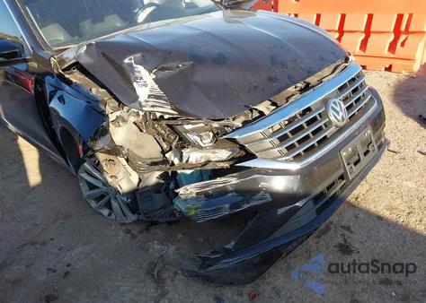 2020 Volkswagen Passat 2.0T Se из США, поврежденный, VIN 1VWSA7A35LC006884